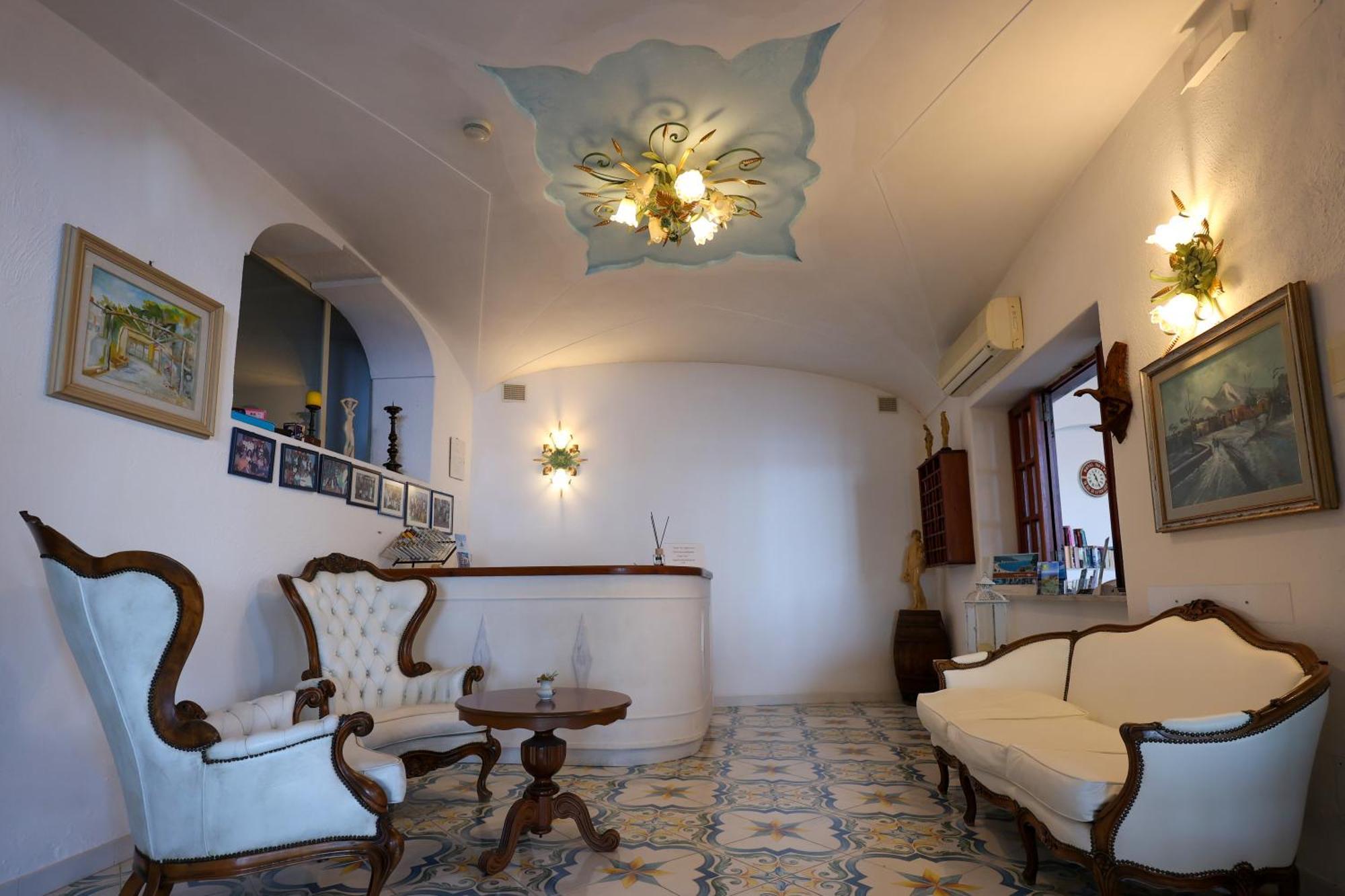 Hotel Residence - Parco Mare Monte Casamicciola Terme Екстериор снимка